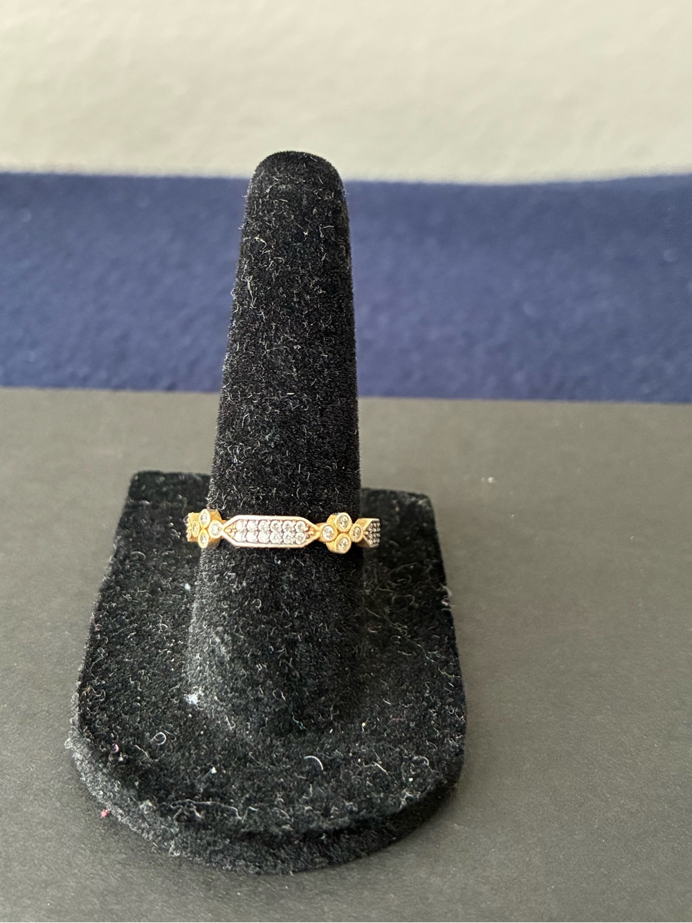 Freida Rothman Stackable Floral Ring Sz 7 - Picture 8 of 10